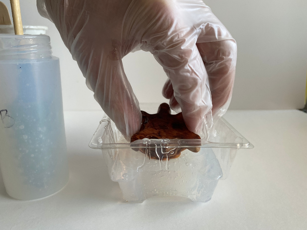 molding casting demo 0